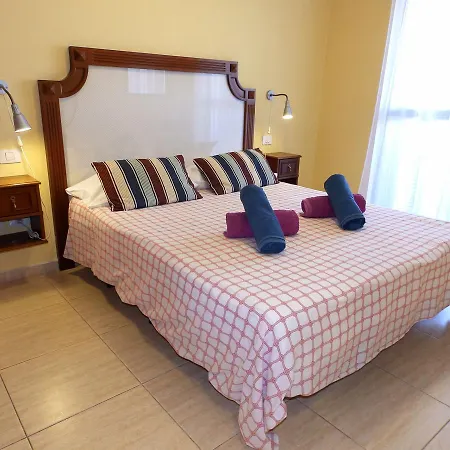 Apartamento Oeste 405 アパート *